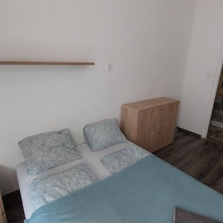 Aradi Rooms With Private Bathroom In The City Centre Budapesta Exterior foto
