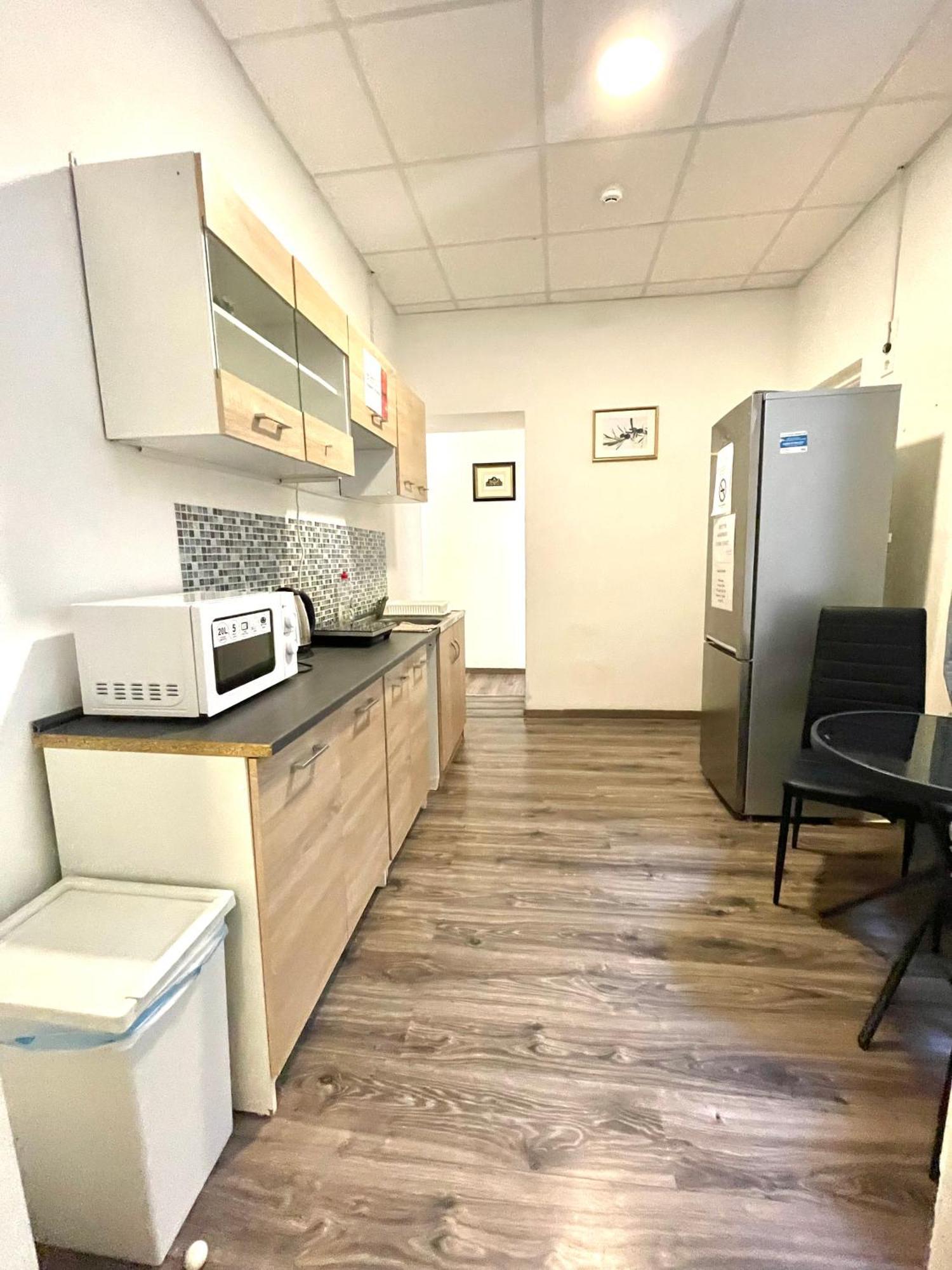 Aradi Rooms With Private Bathroom In The City Centre Budapesta Exterior foto