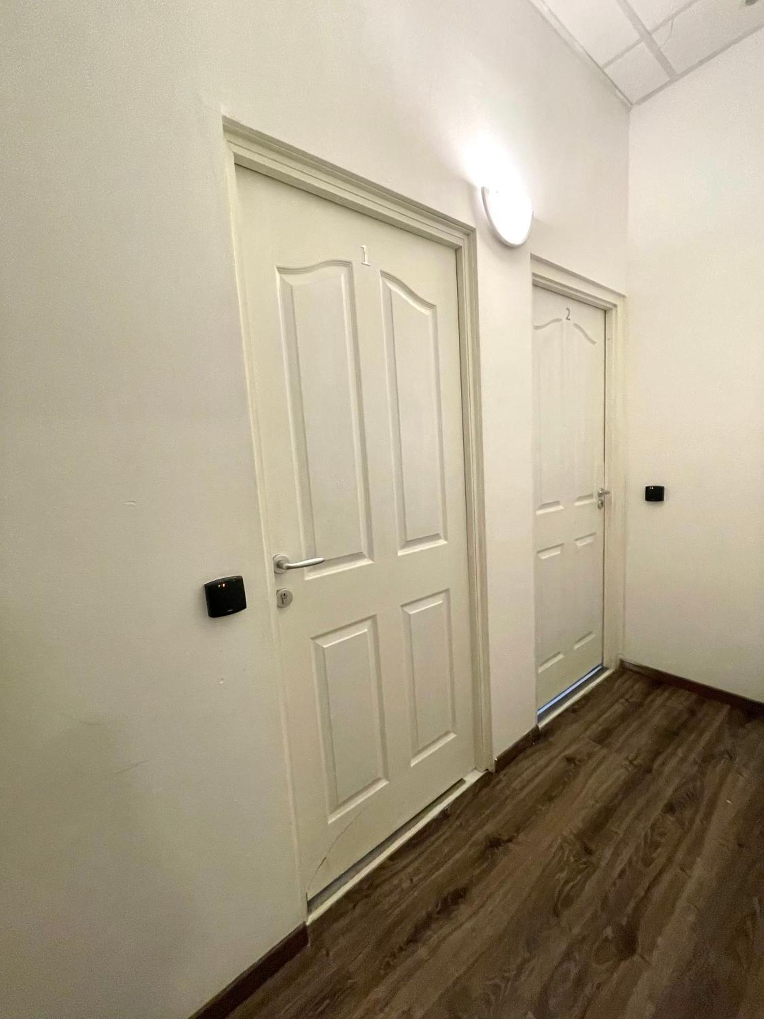 Aradi Rooms With Private Bathroom In The City Centre Budapesta Exterior foto
